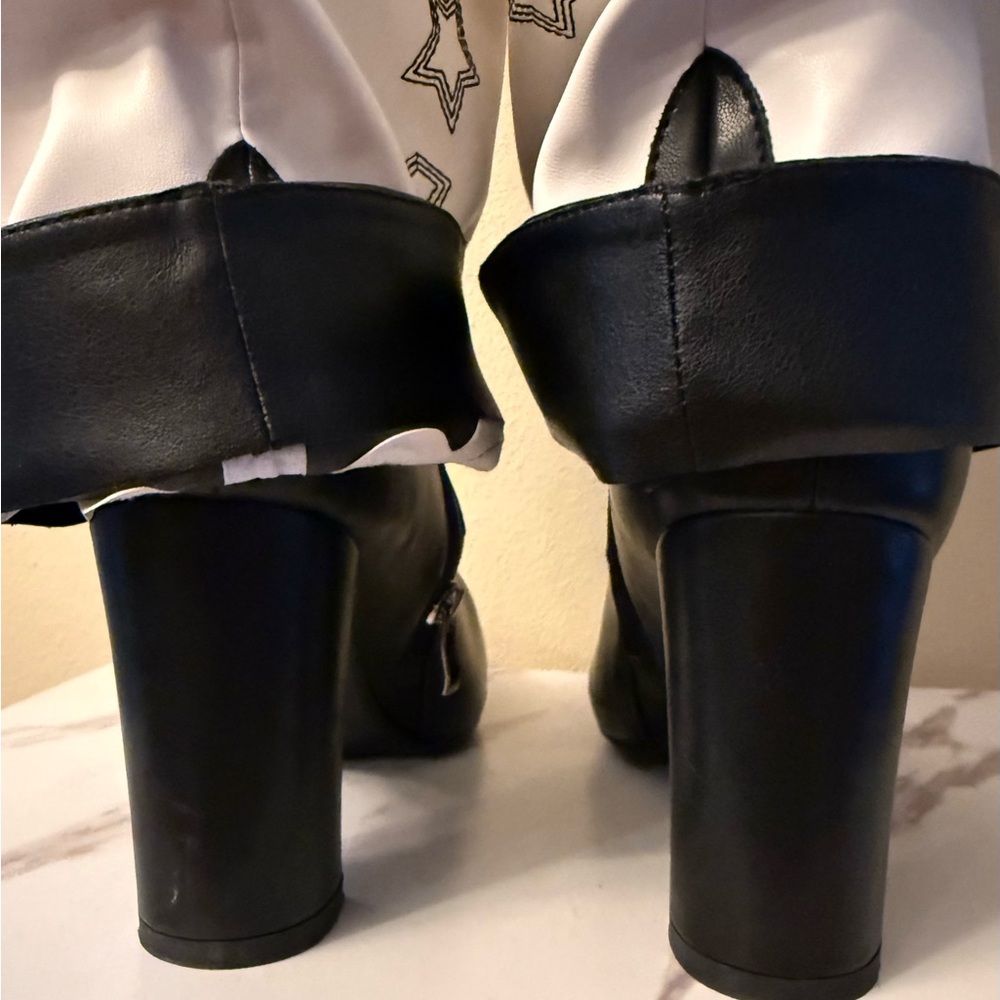 NWOB Azalea Wang Modatope Vegan Leather Fold Over Boots, Black, White, Size 10 - Picture 9 of 15